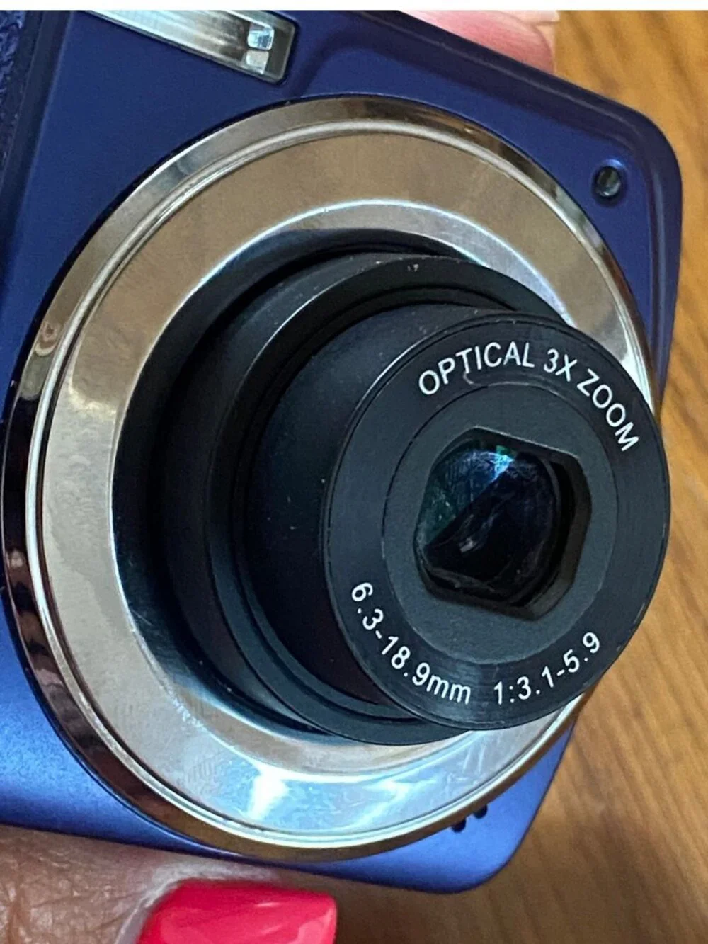 Sanyo VPC-S120 Blue 12.1MP Digital Camera Tested w/ Memory Card